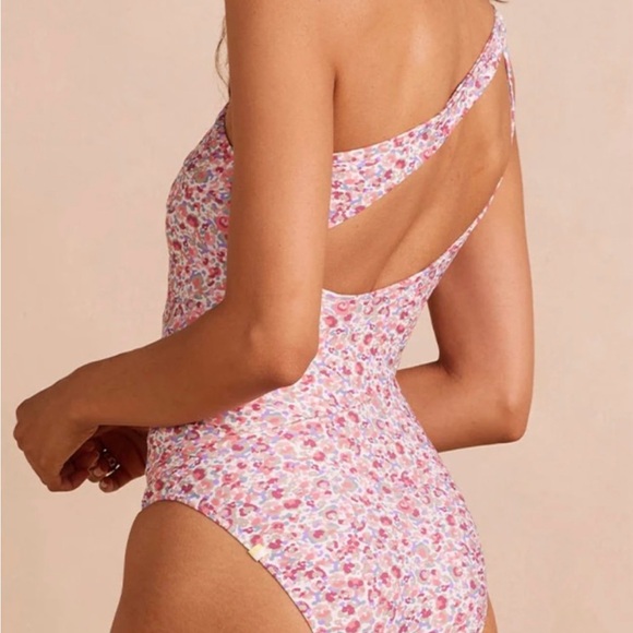 Summersalt | The Sidestroke | Floral Fete - Picture 2 of 3